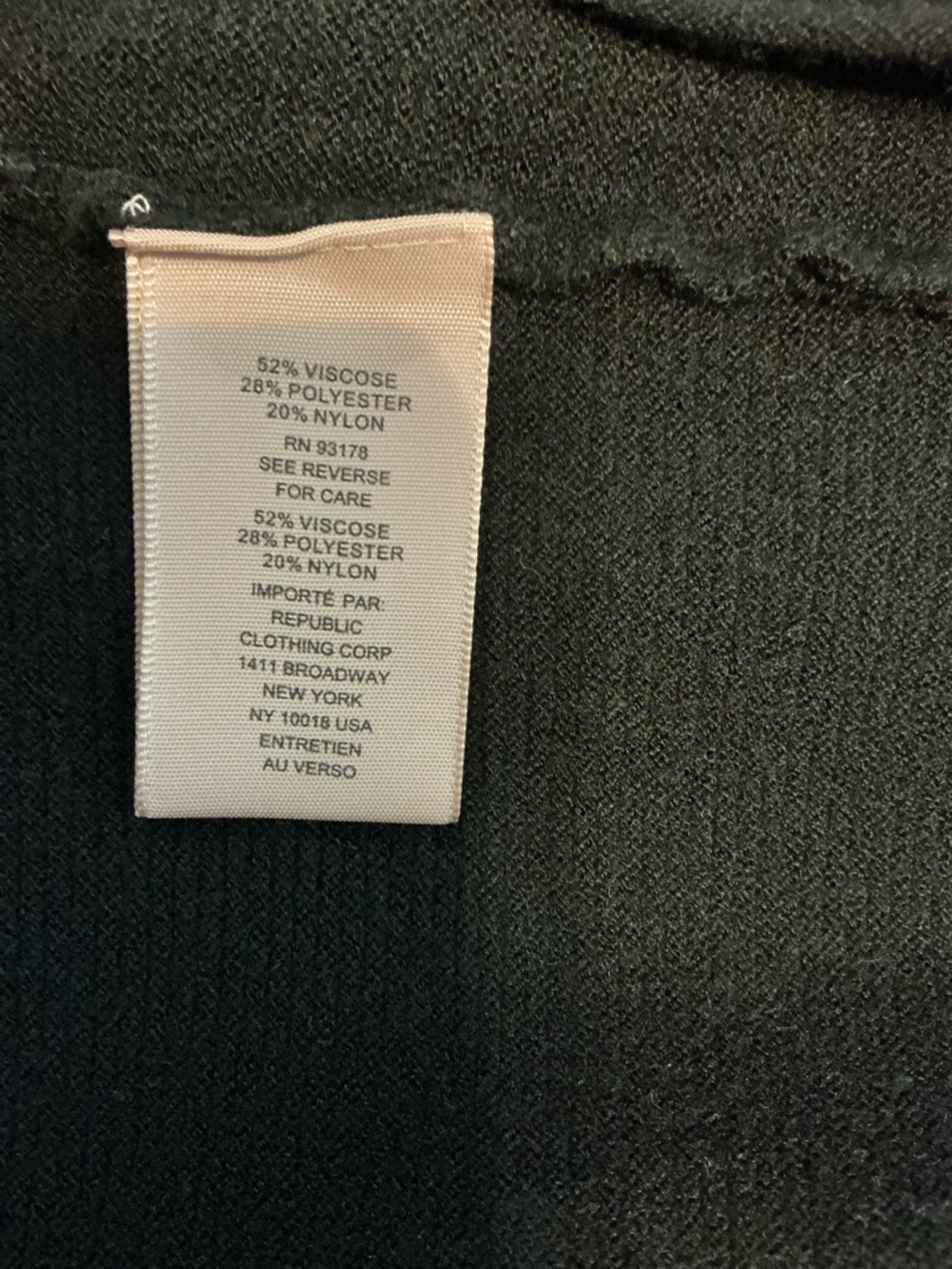 Philosophy Black Short Sleeve Crewneck Knit Top - Picture 5 of 6